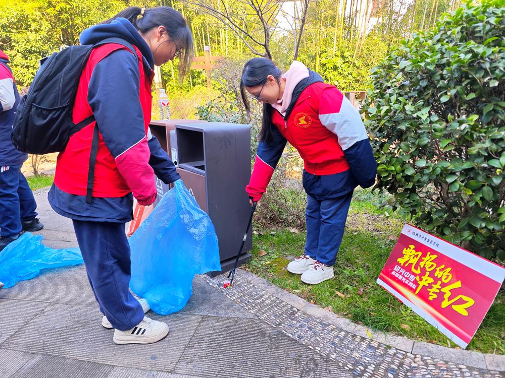 18b202eb74d941509020d0801cf64042.jpg 18b202eb74d941509020d0801cf64042.jpg